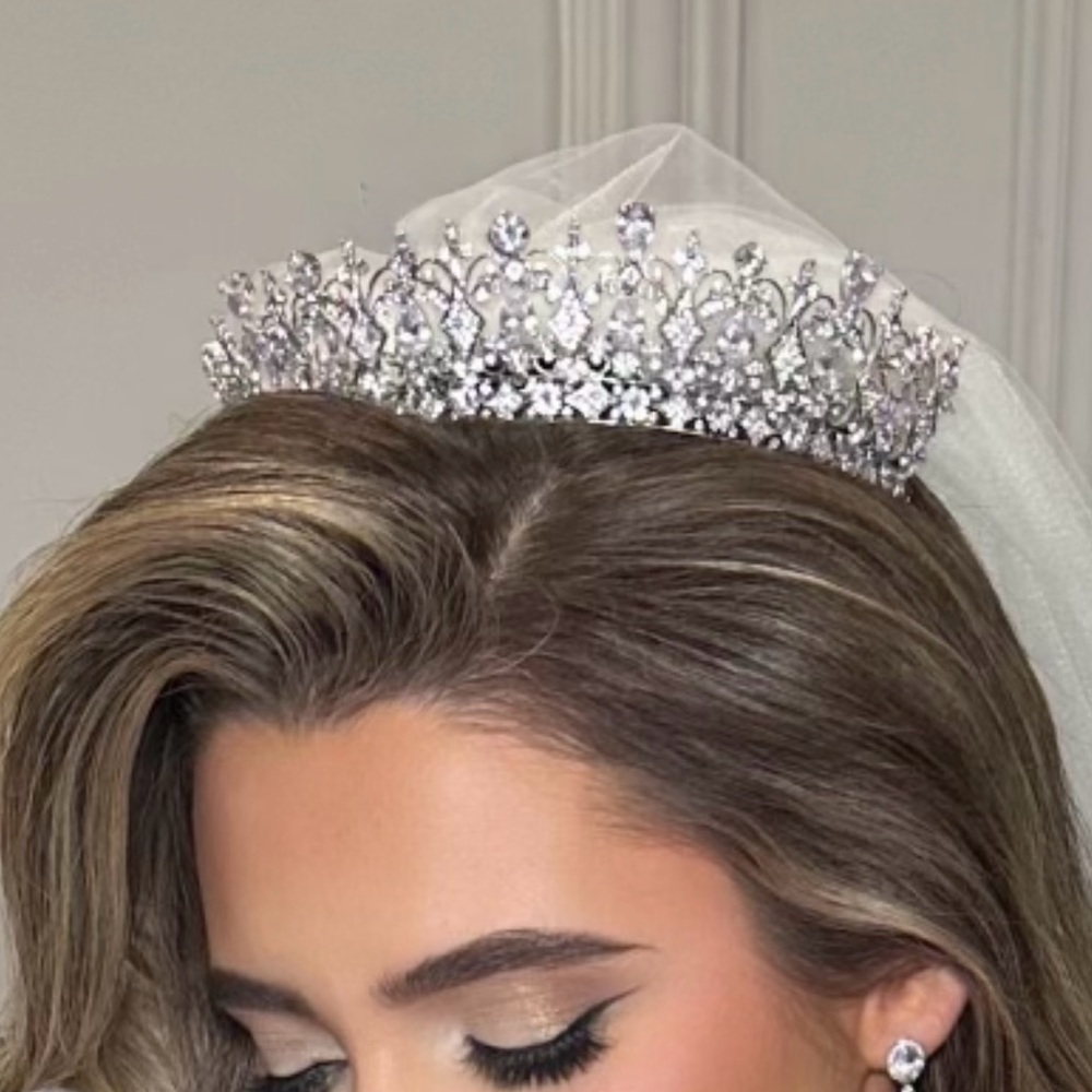 BRIDAL CROWN